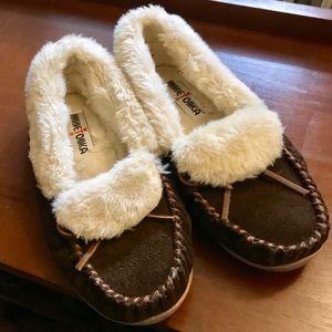 Minnietonka moccasins